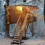 Baumhaushotel Solling Hotel