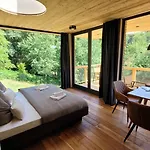 Baumhaushotel Solling Uslar