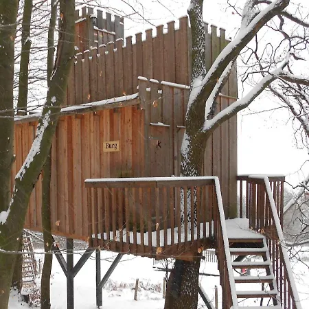 Baumhaushotel Solling Отель *