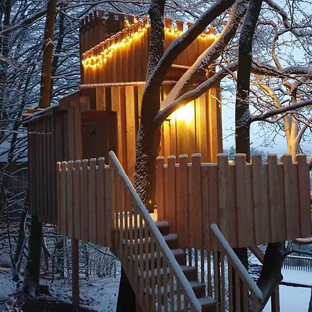 Baumhaushotel Solling Uslar